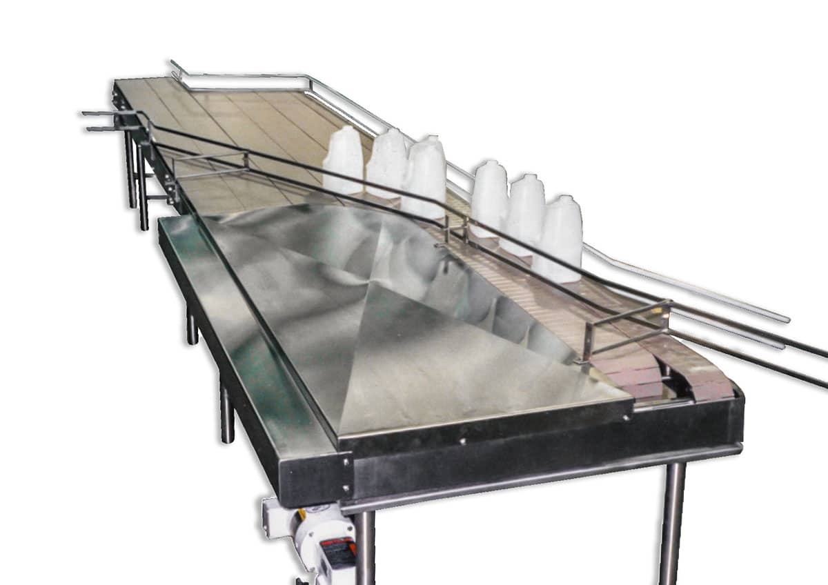 Cheese Dairy | Product Accumulation Tables | Laughlin Conveyor